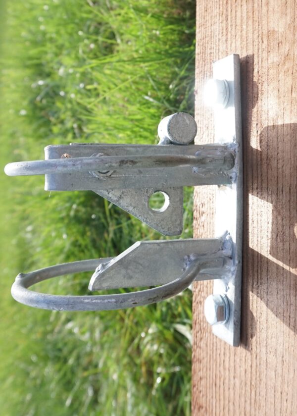 Automatische tuimelsluiting met beschermbeugel 2